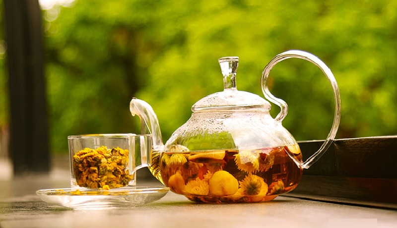 Cách chữa đầy hơi chướng bụng bằng trà hoa cúc