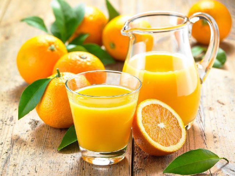 Lưu ý cho người bị rối loạn tiêu hoá khi uống nước cam